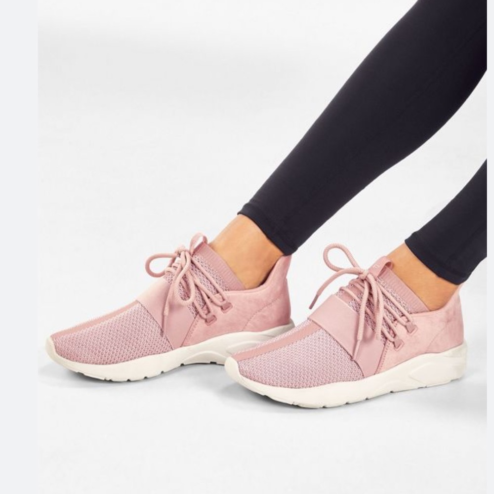 Fabletics Zumba studio sneaker size 7.5